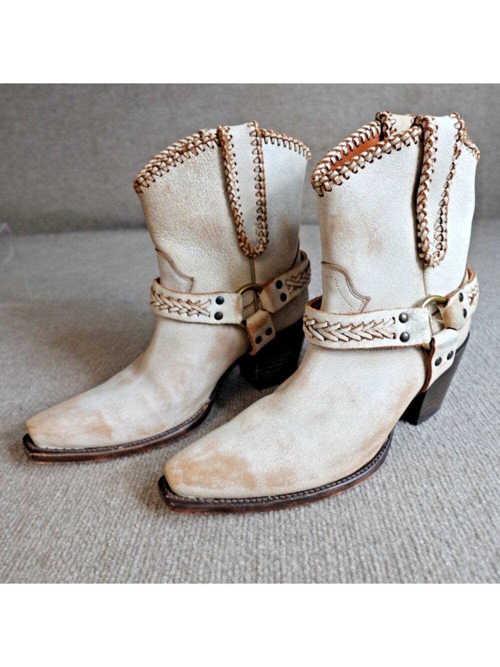Cleo + Wolf Womens Boots 8.5B White Leather Harness Willow Snip Toe